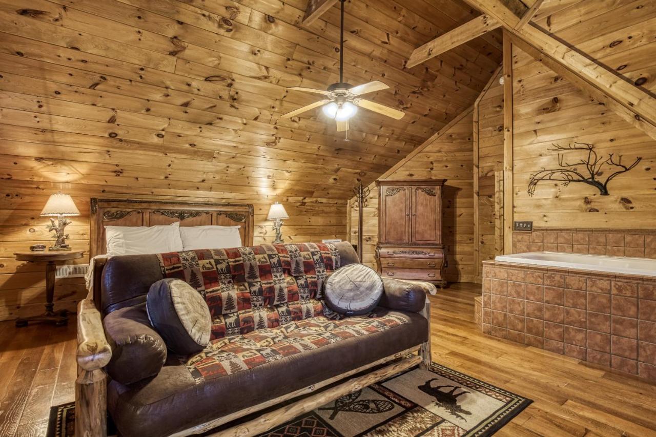 Bridgewood Cabin, Hot Tub, 1089 Of Free Attraction Tickets For Each Paid Day, Dollywood And More! Pigeon Forge Exteriör bild