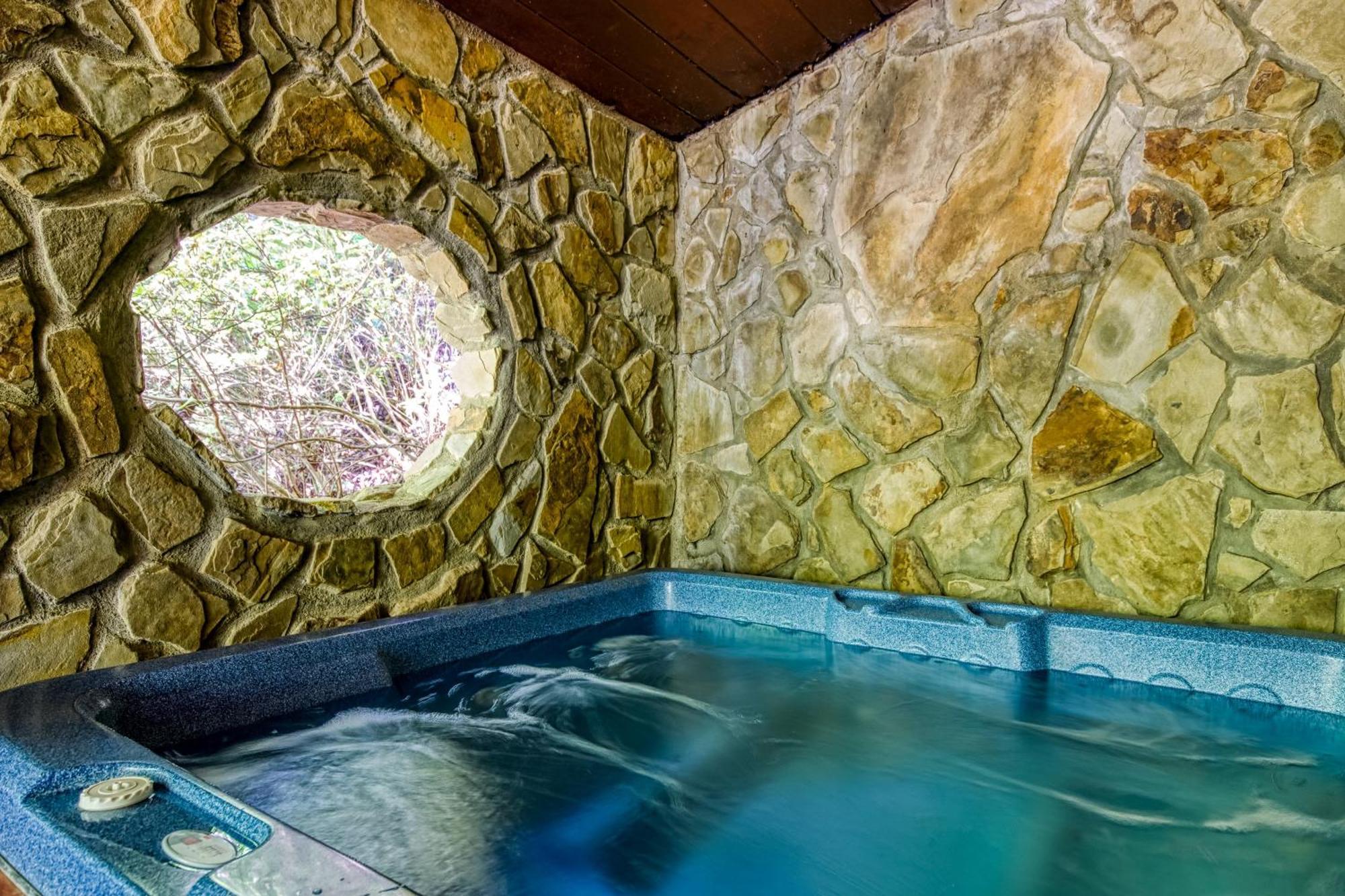 Bridgewood Cabin, Hot Tub, 1089 Of Free Attraction Tickets For Each Paid Day, Dollywood And More! Pigeon Forge Exteriör bild