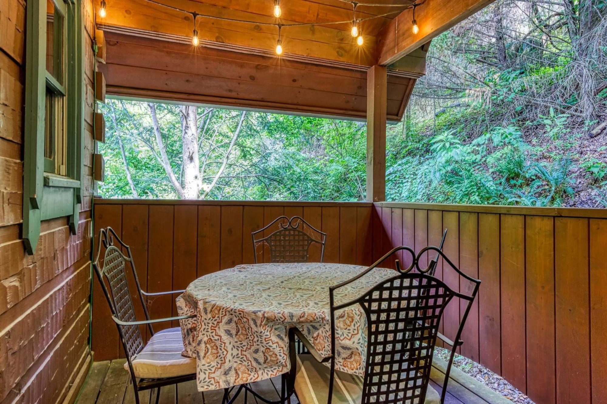 Bridgewood Cabin, Hot Tub, 1089 Of Free Attraction Tickets For Each Paid Day, Dollywood And More! Pigeon Forge Exteriör bild